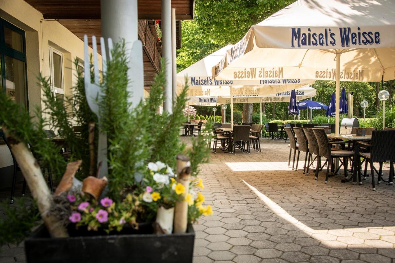 Hotel Russweiher Eschenbach in der Oberpfalz Luaran gambar